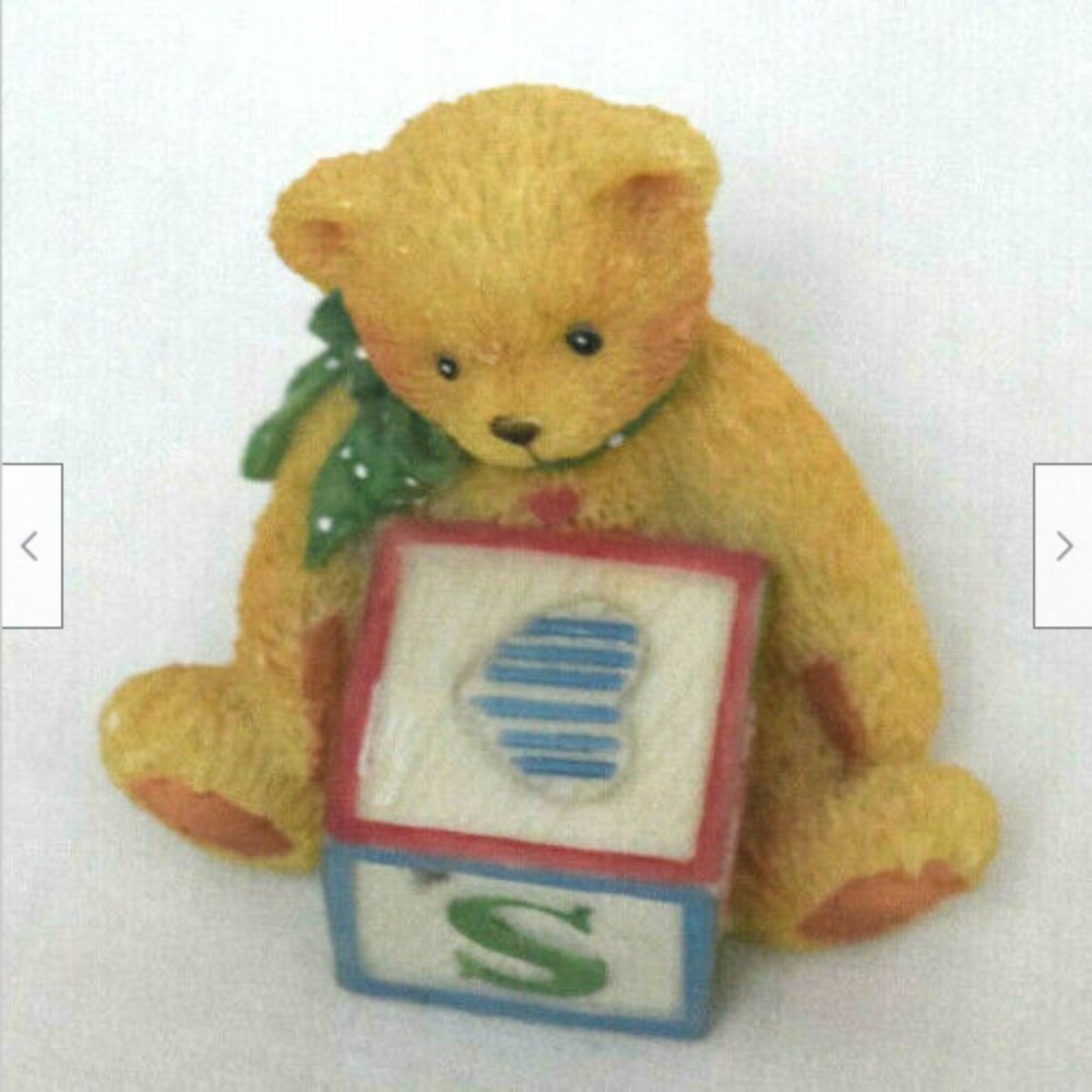 Patricia Hillman Enesco Teddy Bear Figurine with Letter Block S 158488 1995 - Picture 2 of 6